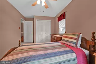 701 Village Green Dr, Gilbertsville, PA 19525 - Photo 22