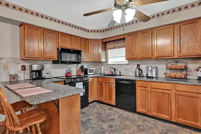701 Village Green Drive, Gilbertsville, PA 19525 - Photo 12