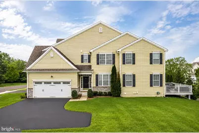 2004 Pleasant Valley Drive, Lansdale, PA 19446 - Photo 2