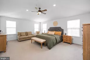 2004 Pleasant Valley Dr, Lansdale, PA 19446 - Photo 16