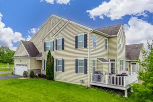 2004 Pleasant Valley Dr, Lansdale, PA 19446 - Photo 2