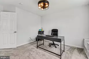 2109 Sunnyvale Dr, Pennsburg, PA 18073 - Photo 24