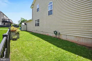 2109 Sunnyvale Dr, Pennsburg, PA 18073 - Photo 34