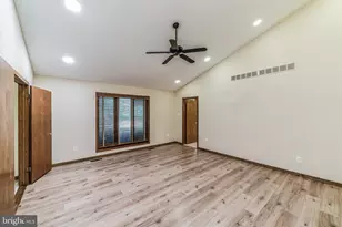 468 Long Ln, Huntingdon Valley, PA 19006 - Photo 32