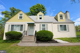 905 Allentown Rd, Lansdale, PA 19446 - Photo 2