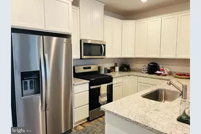 3 Ford Street #B, Bridgeport, PA 19405 - Photo 4