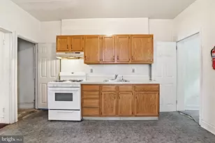 58 E Brown St, Norristown, PA 19401 - Photo 10
