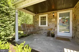 202 Hancock Ave, Norristown, PA 19401 - Photo 4
