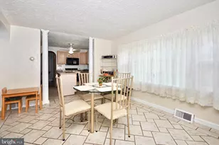 3441 Parkside Ave, Huntingdon Valley, PA 19006 - Photo 4