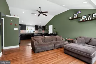 21 E Township Line Rd, Souderton, PA 18964 - Photo 6