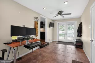 21 E Township Line Rd, Souderton, PA 18964 - Photo 2