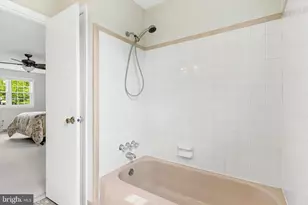 22 Woodstock Cir, Collegeville, PA 19426 - Photo 28