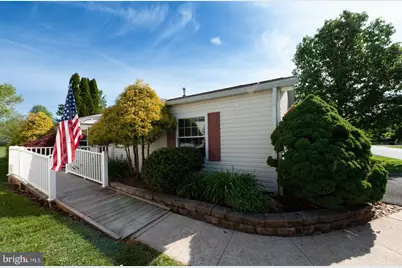 201 Village Way, Royersford, PA 19468 - Photo 4
