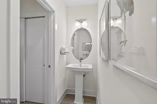 905 Riverplace Dr, Conshohocken, PA 19428 - Photo 18