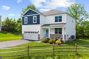 120 Eleanor Ct, Gilbertsville, PA 19525 - Photo 2