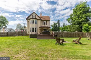 411 N Spring Garden St, Ambler, PA 19002 - Photo 30