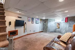 411 N Spring Garden St, Ambler, PA 19002 - Photo 20