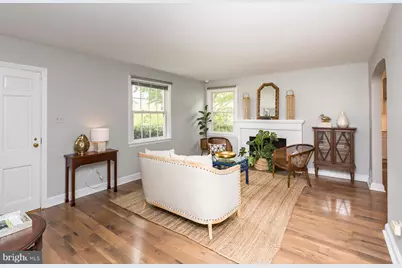339 E Spring Avenue, Ardmore, PA 19003 - Photo 4