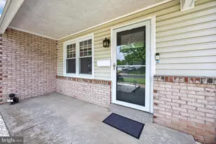 318 Northview Ave, Telford, PA 18969 - Photo 2