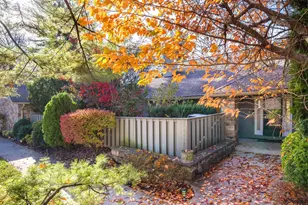 1270 Round Hill Rd, Bryn Mawr, PA 19010 - Photo 2