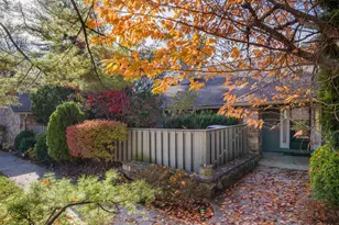 1270 Round Hill Rd, Lower Merion Township, PA 19010 - Photo 2