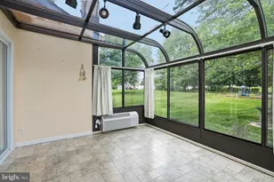 2049 Hawthorne Ln, Hatfield, PA 19440 - Photo 8