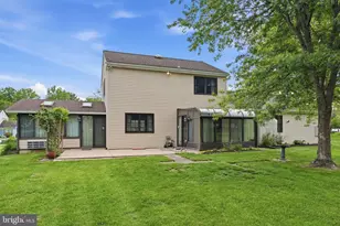 2049 Hawthorne Ln, Hatfield, PA 19440 - Photo 26