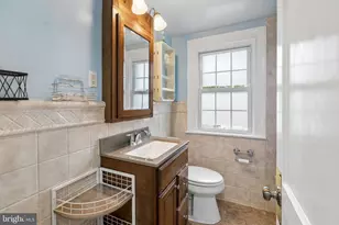 556 Anne St, Huntingdon Valley, PA 19006 - Photo 8