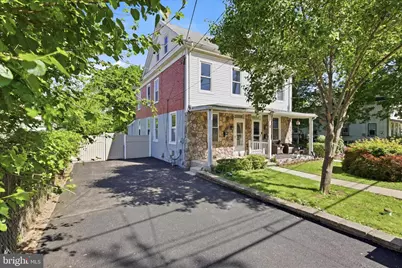 316 Elm Avenue, North Wales, PA 19454 - Photo 2