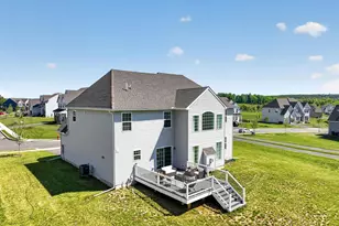 1059 Smyth Ln, Pennsburg, PA 18073 - Photo 48