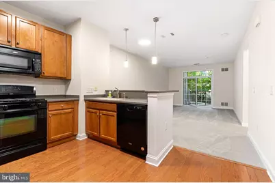 200 W Elm Street #1108, Conshohocken, PA 19428 - Photo 2