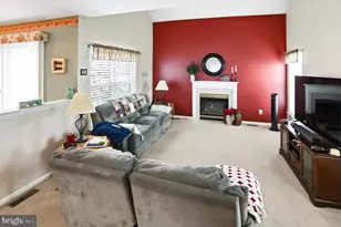 102 Noble Ln, Gilbertsville, PA 19525 - Photo 6