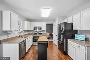 322 Mulberry Dr, Royersford, PA 19468 - Photo 12