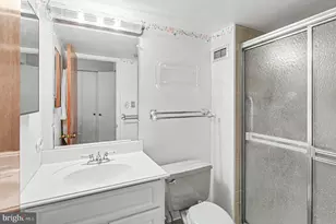 21235 Valley Forge Cir, King of Prussia, PA 19406 - Photo 18