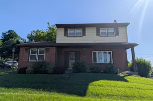 14 Westwood Cir, Plymouth Meeting, PA 19462 - Photo 1