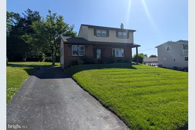 14 Westwood Circle, Plymouth Meeting, PA 19462 - Photo 2