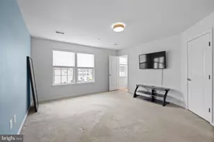 110 Topaz Dr, Gilbertsville, PA 19525 - Photo 24