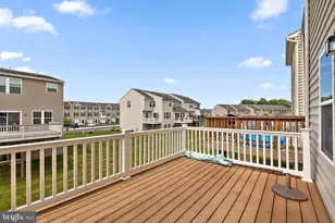 110 Topaz Dr, Gilbertsville, PA 19525 - Photo 4