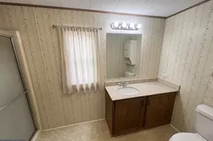 204 Green Hill Dr, Green Lane, PA 18054 - Photo 16