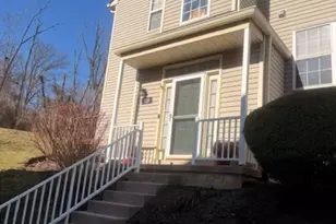 723 Thornhill Dr, Collegeville, PA 19426 - Photo 2