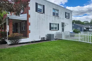 927 Hamilton St, Norristown, PA 19401 - Photo 4
