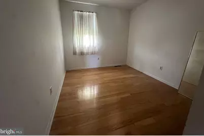 1010 Lake Lane, Pennsburg, PA 18073 - Photo 2
