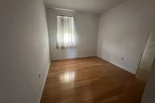 1010 Lake Ln, Pennsburg, PA 18073 - Photo 2