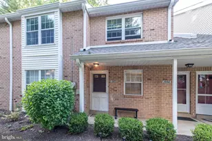 1003 Valley Glen Rd, Elkins Park, PA 19027 - Photo 1