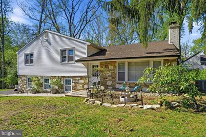 28 County Line Road, Huntingdon Valley, PA 19006 - Photo 2