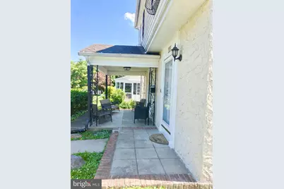 222 Rock Glen Road, Wynnewood, PA 19096 - Photo 2