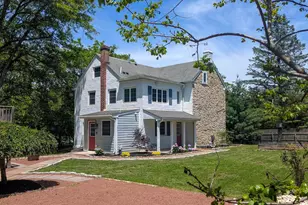 1390 Cinnamon Dr, Fort Washington, PA 19034 - Photo 2