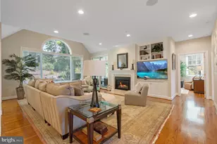 640 Narcisi Ln, Wayne, PA 19087 - Photo 18