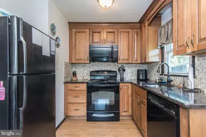 747 Logan Street, Pottstown, PA 19464 - Photo 8