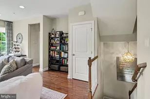 301 W Hamlin Ave, Telford, PA 18969 - Photo 6